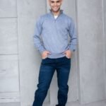 JEAN LOCALIZADO CON BIGOTE AZUL