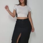 POLLERA LARGA CON TAJO NEGRO